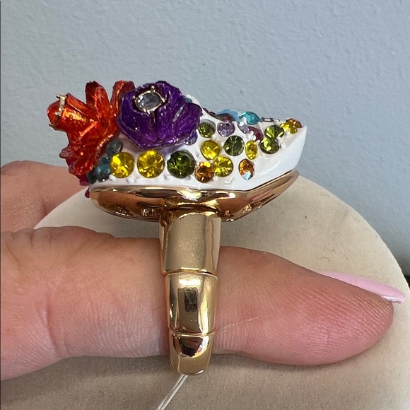 Betsey Johnson | Sugar Skull Ring - Picture 11 of 12